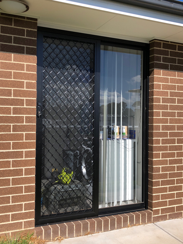 Centre Opening Sliding 7mm Diamond Screen Doors